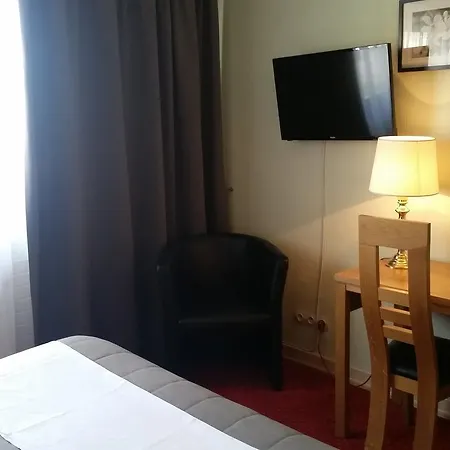 Reeb Hotel 3*