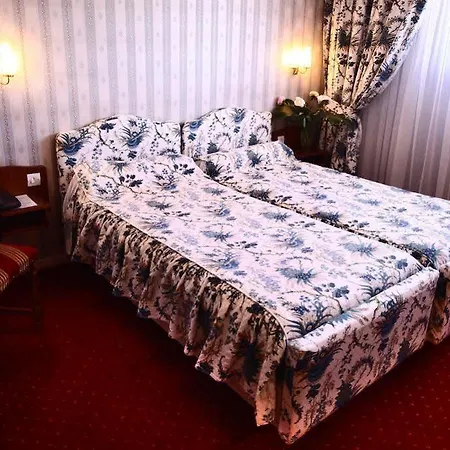 Reeb Hotel